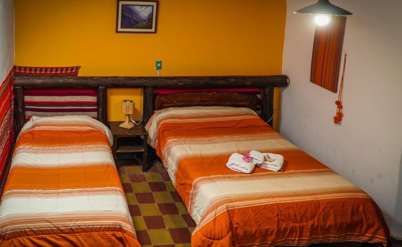 Tierra Andina Hostal Y Cabanas Tilcara Exterior photo