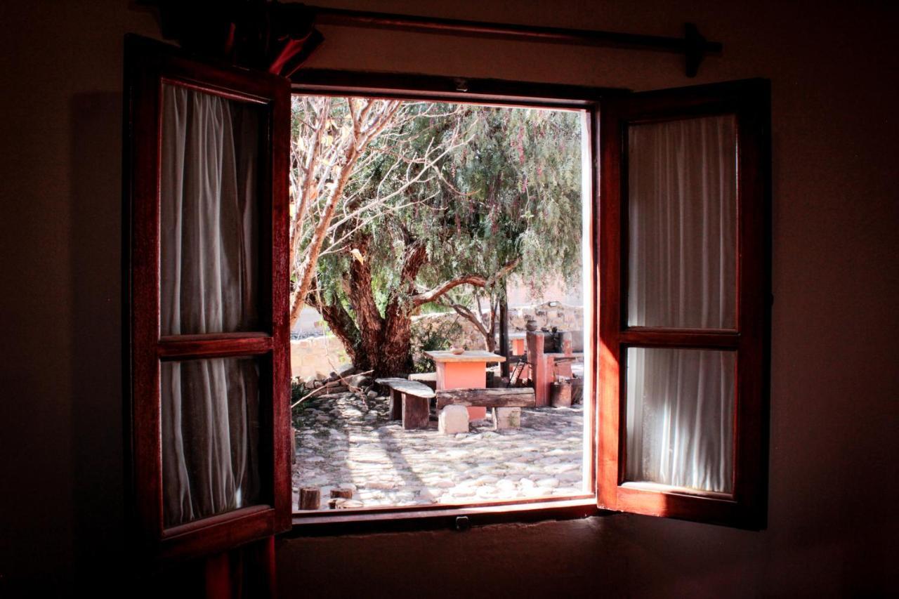 Tierra Andina Hostal Y Cabanas Tilcara Exterior photo