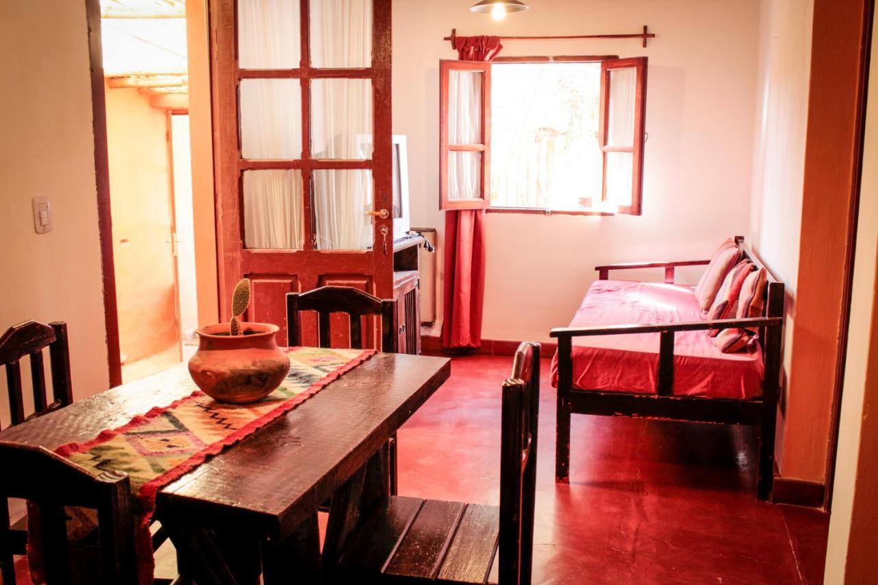 Tierra Andina Hostal Y Cabanas Tilcara Exterior photo