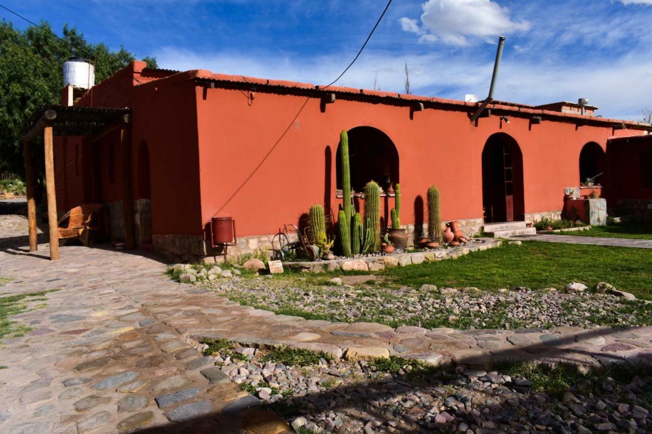 Tierra Andina Hostal Y Cabanas Tilcara Exterior photo